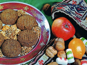 Gülablı qovut - Rose and walnut biscuits