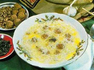 Khamrashi - Noodle broth with meatballs